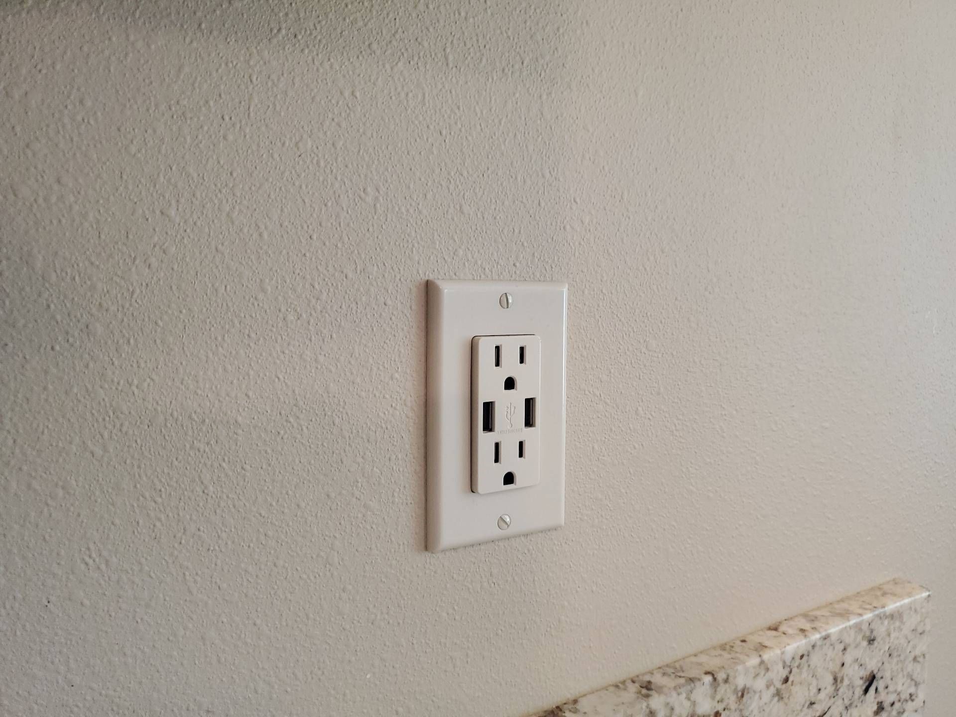 Replace an Existing Outlet - Image 3